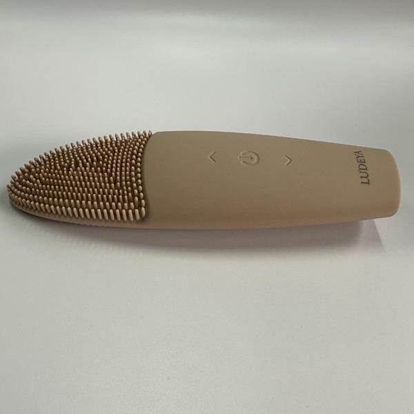 洁面仪